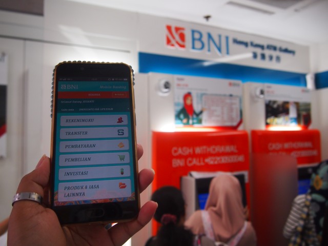 Foto kreatif ATM BNI di Hong Kong. (Foto: Susanti)