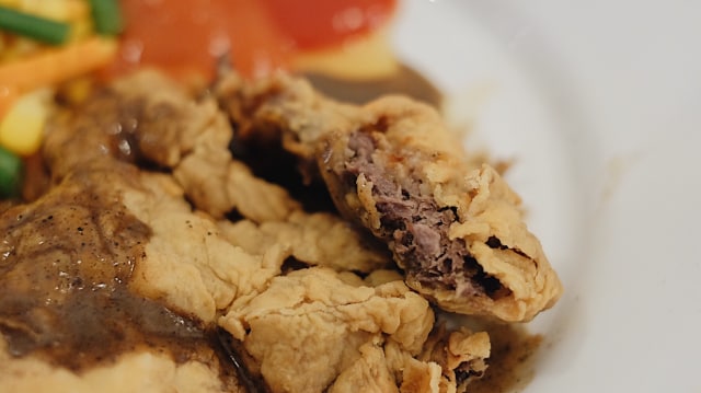 Atasi Anemia dengan Steak Bintang 5 Harga Kaki Lima (3)