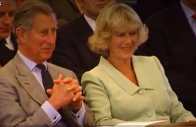 Ekspresi bahagia Pangeran Charles  & Camila. (Foto: dok.Haper's Bazaar US video)