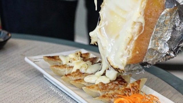 Gyoza cheese (Foto: Instagram: @bigdish_id)