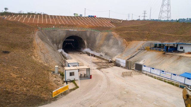 Percepatan proyek Kereta Cepat yang Dikerjakan PT Wijaya Karya (Persero) Tbk. (Foto: Dok: PT Wijaya Karya (Persero) Tbk)
