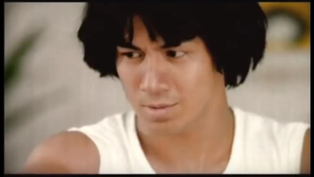 Joe Taslim di Iklan VitaCharm (Foto: YouTube Ipang Wahid)