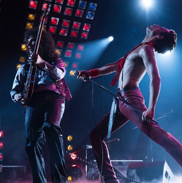 5 Hal yang Dilakukan Rami Malek Demi Mirip Freddie Mercury (3)