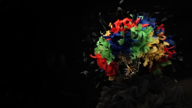 Fashion Show Dewi Fashion Knights di Jakarta Fashion Week 2019 di Senayan City, Jakarta, Jumat (26/10). (Foto: Nugroho Sejati/kumparan)