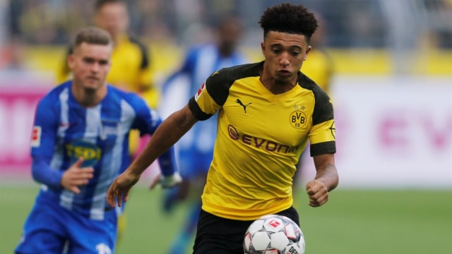 Jadon Sancho beraksi di laga melawan Hertha. (Foto: Reuters/Leon Kuegeler)