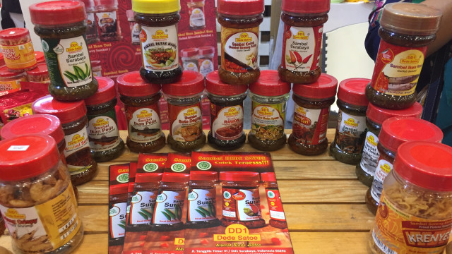 Sambal Surabaya Diekspor ke Los Angeles AS di Gelaran Trade Expo Indonesia (TEI) 2018, di ICE BSD Tangerang, Banten (27/10) (Foto: Nurul Nur Azizah/kumparan)