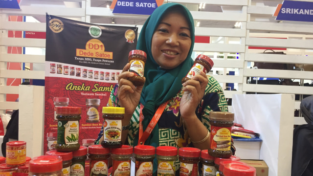 Sambal Surabaya Diekspor ke Los Angeles AS di Gelaran Trade Expo Indonesia (TEI) 2018, di ICE BSD Tangerang, Banten (27/10) (Foto: Nurul Nur Azizah/kumparan)