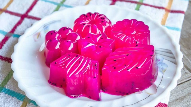 Agar-agar Buah Naga