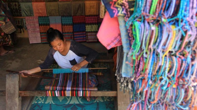 Suasana kampung Sasak, Dusun Sade, Lombok. (Foto: Irfan Adi Saputra/kumparan)