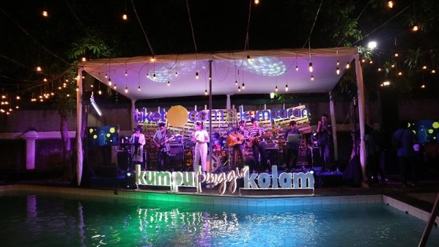 Ngumpul di Kumpul Pinggir Kolam Bareng Tiket.com (1)