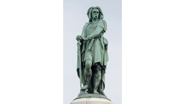 Patung Vercingetorix (Foto: Wikimedia Commons)