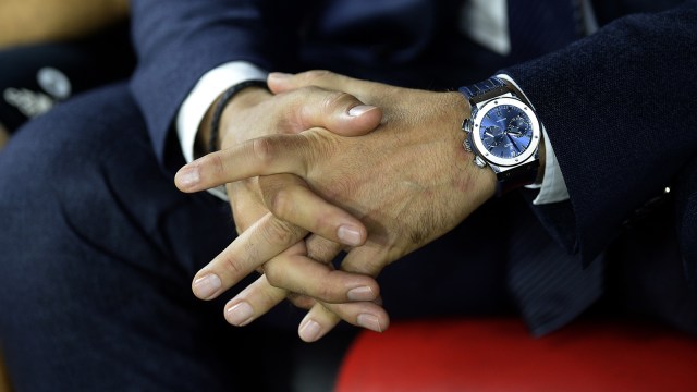 Julen Lopetegui menduduki bangku cadangan Real Madrid. (Foto: Cristina Quicler/AFP)