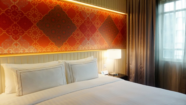 Karya seni di Rendezvous Hotel Singapore (Foto: Helinsa Rasputri/kumparan)