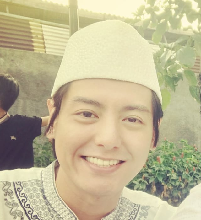 Berita Terbaru: Roger Danuarta Belajar Islam dari Kekasihnya yang Salihah (1)