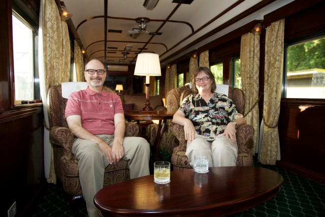 Mewahnya gerbong kereta Rovos Rail (Foto: Flickr/David Brossard)