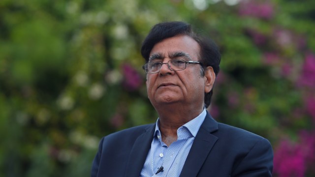 Pengacara pelaku penistaan agama di Pakistan Asia Bibi,  Saif-ul-Mulook (Foto: AFP/Farooq Naeem)