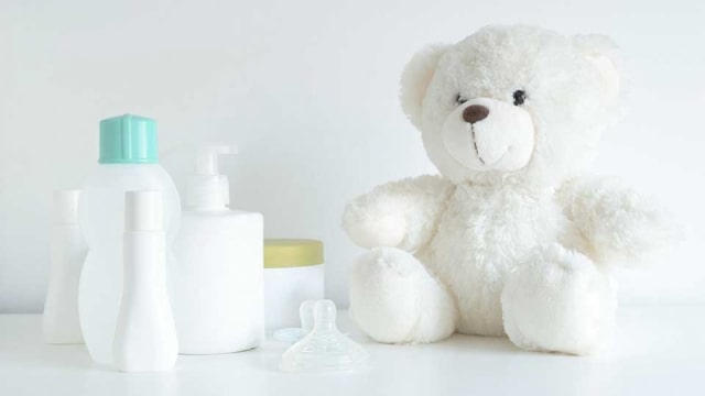 Bolehkah Anak Dipakaikan Parfum?