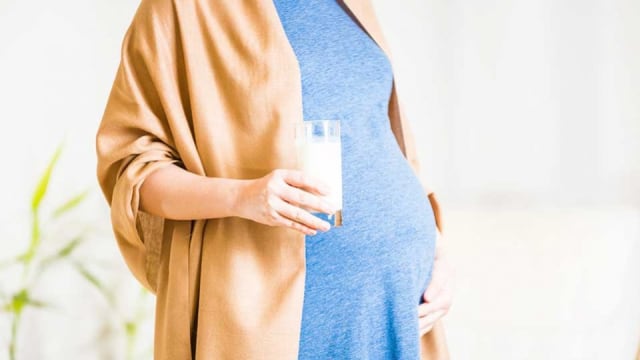 Ibu Hamil Boleh Minum Susu UHT?