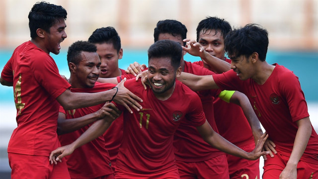 Saddil Ramdani (tengah) ketika merayakan golnya. (Foto: Sigid Kurniawan/ANTARA)