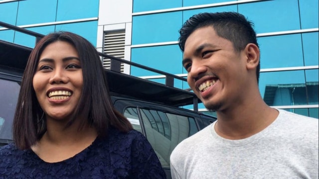 Evi Masamba dan Arif Hajrianto (Foto:  Maria Gabrielle Putrinda/kumparan)