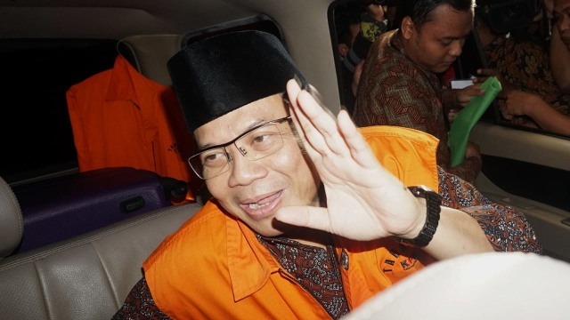 Taufik Kurniawan resmi ditahan KPK (Foto: Fanny Kusumawardhani/kumparan)