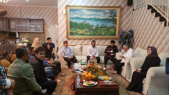 Suasana rumah Din Syamsudin menjelang pertemuannya dengan UAS, Sabtu (3/11/2018). (Foto: Efira Tamara/kumparan)