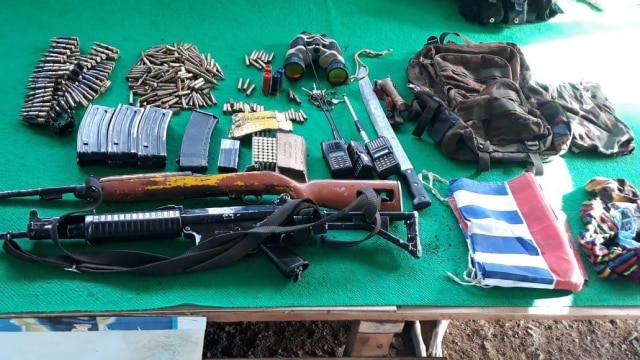 Barang bukti yang diamankan milik kelompok bersenjata di Papua. (Foto: Dok. Kodam VII Cendrawasih)