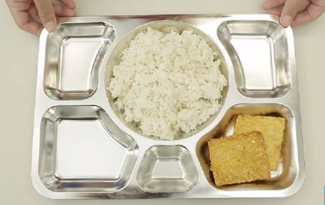 Pretty Asmara Tak Suka Makanan Penjara, Ini Menu Santapan Narapidana (2)