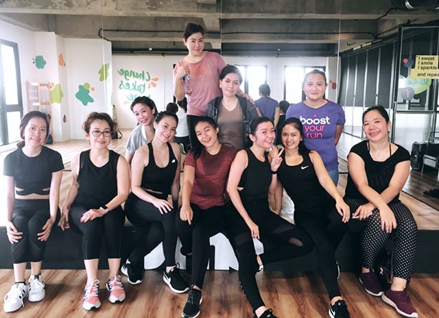 7 Potret Pinky Evianty, Kakak Maia Estianty yang Tak Kalah Cantik (6)