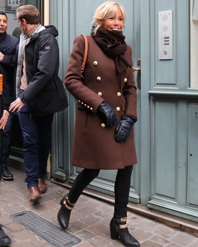 Penampilan Stylish Ibu Negara Prancis, Brigitte Macron. (Foto: IG: @thebrigittestyle)