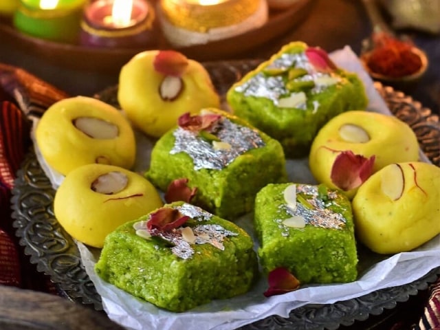 Ilustrasi Mithai (Foto: Instagram @ravz_corner)