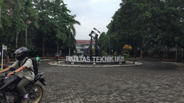 Fakultas Teknik UGM. (Foto: Arfiansyah Panji Purnandaru/kumparan)