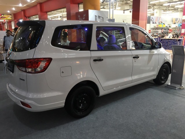 Wuling Forma Wuling Formo: Spesifikasi, Fitur, Varian, dan Harga | kumparan.com