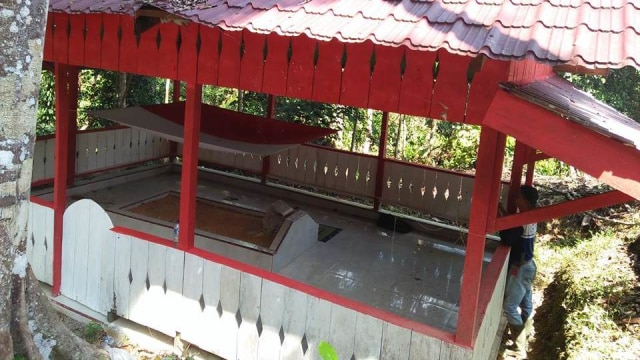 Kondisi makam pahlawan nasional Cut Nyak Meutia yang berada kawasan pelosok hutan Aceh Utara. (Foto: Dok. Istimewa)
