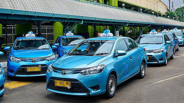 Taksi Blue Bird. (Foto: instagram @bluebirdgroup)