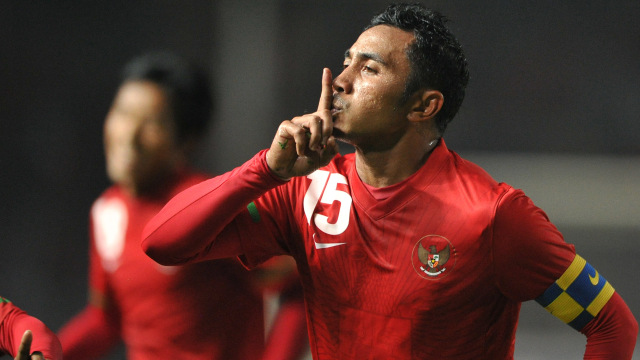 Gelandang Timnas Indonesia Firman Utina. (Foto: ADEK BERRY / AFP)