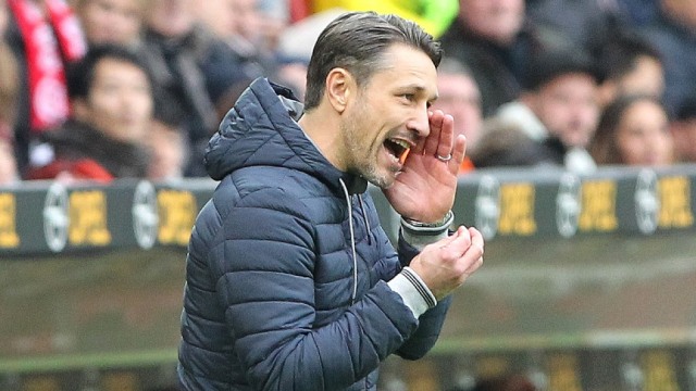 Niko Kovac saat memimpin Bayern. (Foto: Daniel Roland / AFP)