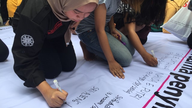 Gerakan #kitaAgni di Fisipol UGM, Kamis (8/11). (Foto: Arfiansyah Panji Purnandaru/kumparan)