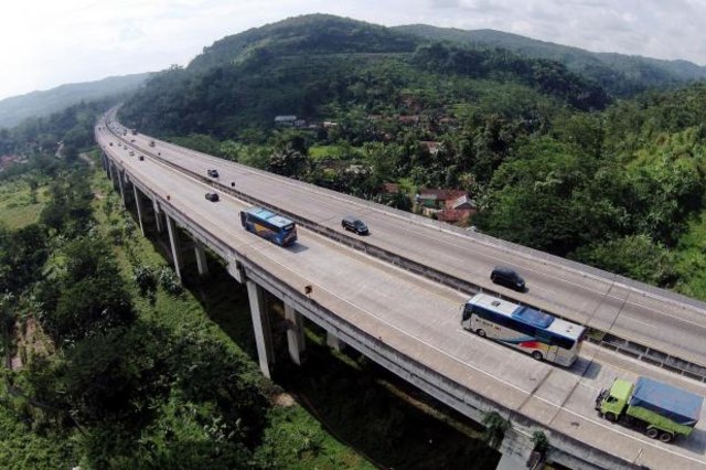 Hutang Luar Negeri Dalam Bahasa Rakyat: Indonesia Negara Tukang Ngutang? Bagian II