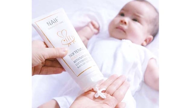 Apa Bedanya Hydrating dan Moisturizing? (1)