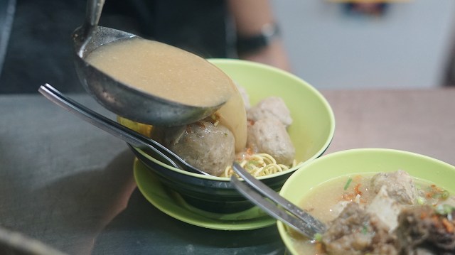 Bakso Mahal vs Bakso Murah, Mana Lebih Enak? (4)