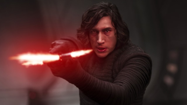 Adam Driver, pemeran Kylo Ren (Foto: www.starwars.com)