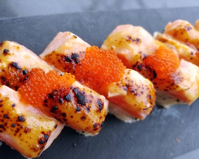 Salmon ala Jepang (Foto: Instagram @shoizakaya)