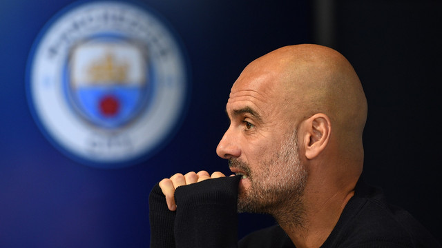 Pelatih Manchester City, Pep Guardiola, menjalani jumpa pers di Liga Champions. Foto: Oli Scarff/AFP