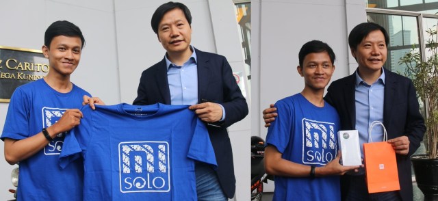 Musthafa Kamil, Mi Fans Solo, bertemu CEO Xiaomi Lei Jun. (Foto: @herrysw/Twitter)