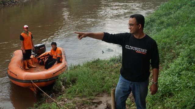 Gubernur DKI Jakarta Anies Baswedan di perayaan hari Ciliwung yang ke 7, Minggu (11/11/2018). (Foto: Iqbal Firdaus/kumparan)