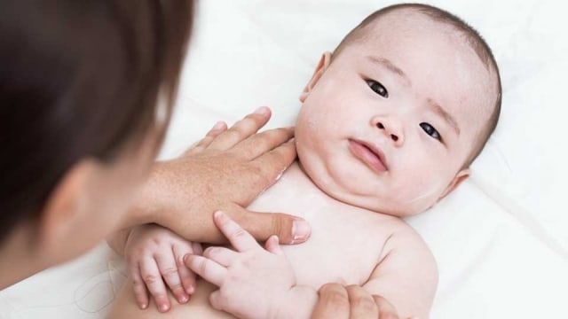 Mengatasi Kulit Kering Bayi dengan Pure Paw Paw Ointment
