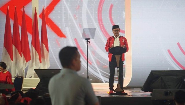 Guntur Romli di perayaan HUT ke 4 PSI di ICE BSD, Minggu (11/11/2018). Foto: Irfan Adi Saputra/kumparan