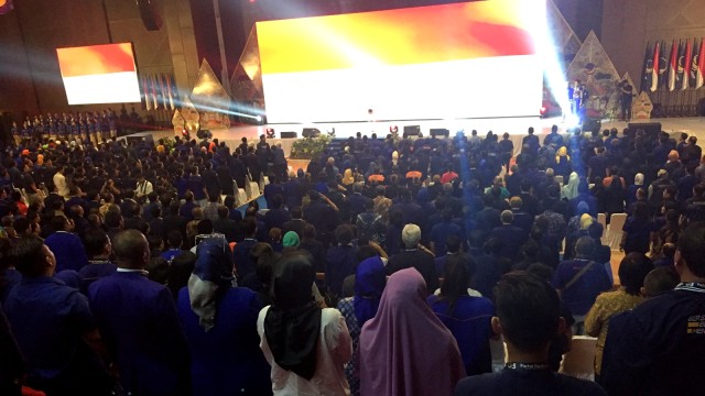 Suasana malam puncak peringatan HUT NasDem di Kabupaten Karanganyar. (Foto: Rafyq Alkandy/kumparan)