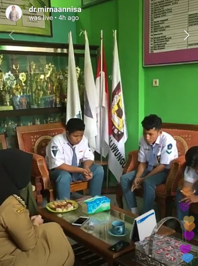 Suasana pertemuan Bupati Kendal, Siswa SMK 03 NU Kaliwungu Kendal, dan Pak Joko. (Foto: Instagram @dr.mirnaannisa)